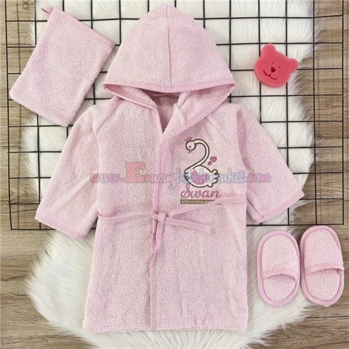 Peignoir à capuche en Rose+ accessoires - Babydo